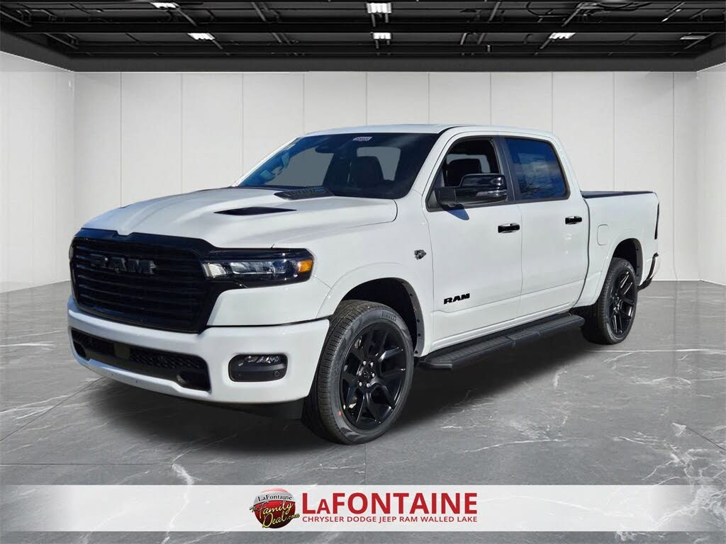2026 RAM 1500 Laramie Crew Cab 4WD
