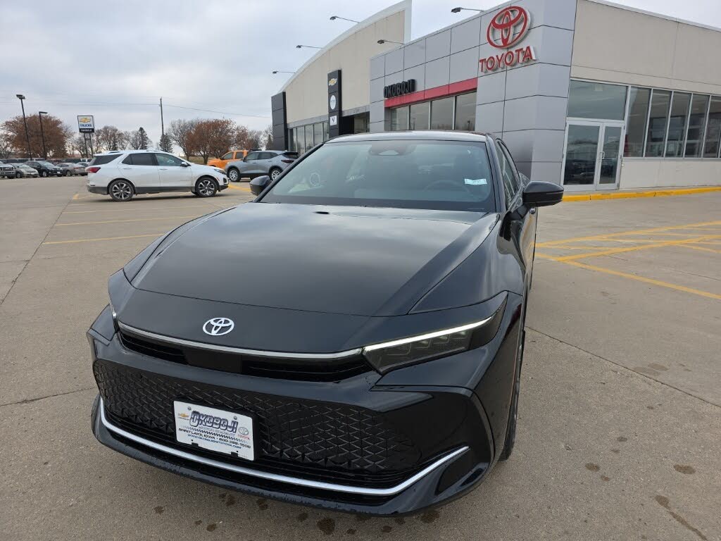 2026 Toyota Crown Limited AWD