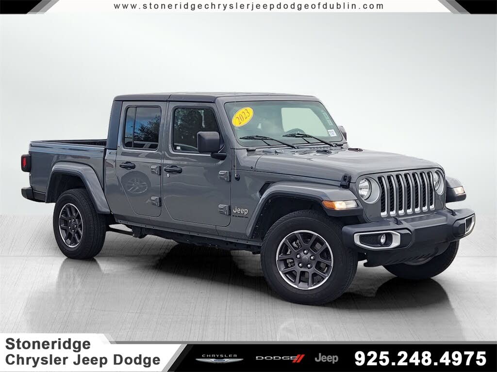 2023 Jeep Gladiator Overland Crew Cab 4WD