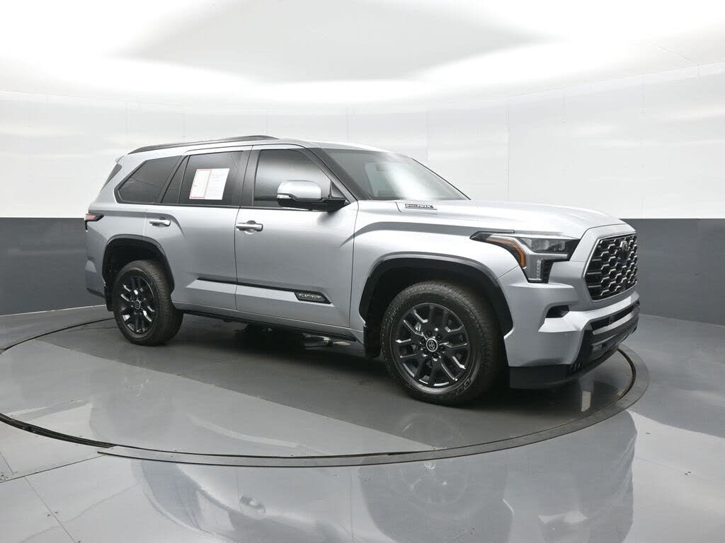 2024 Toyota Sequoia Platinum 4WD