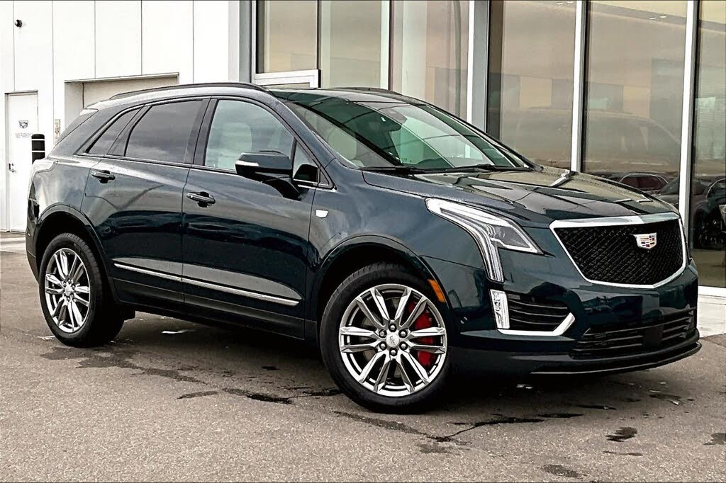 2025 Cadillac XT5 Sport AWD