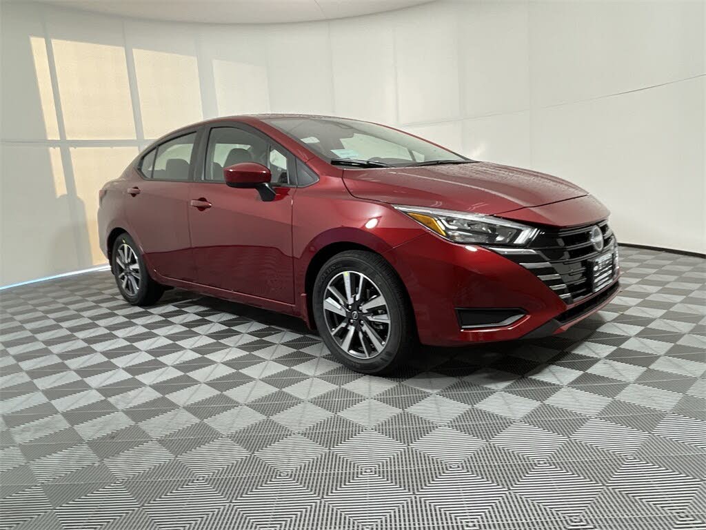 2025 Nissan Versa SV FWD