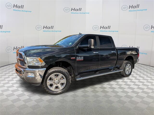 2017 RAM 2500 Big Horn Crew Cab 4WD