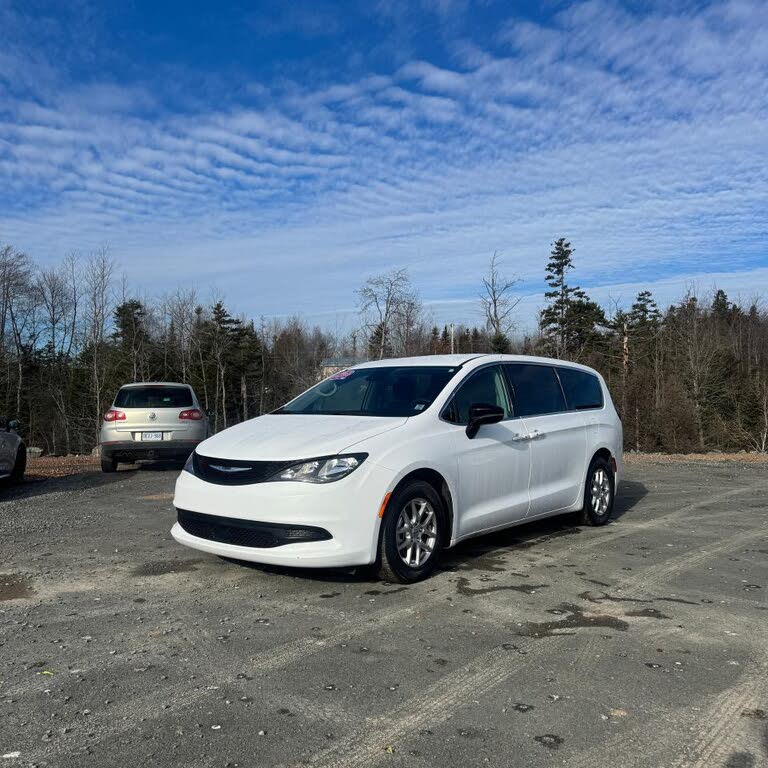 Chrysler Grand Caravan SXT FWD 2024
