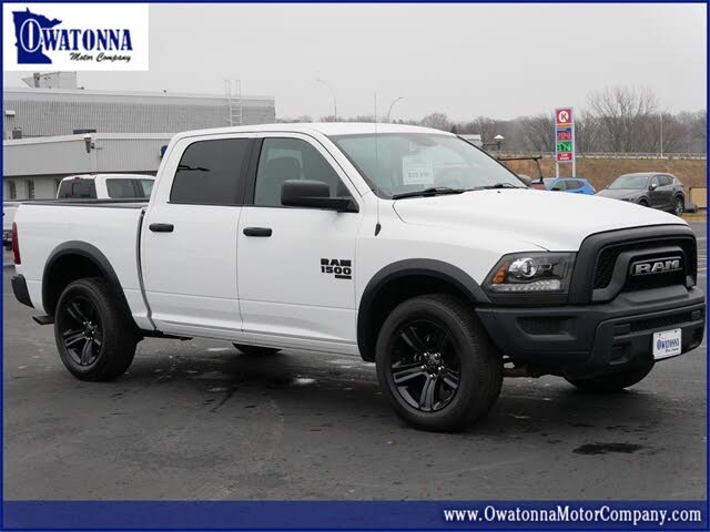 2024 RAM 1500 Classic Warlock Crew Cab 4WD