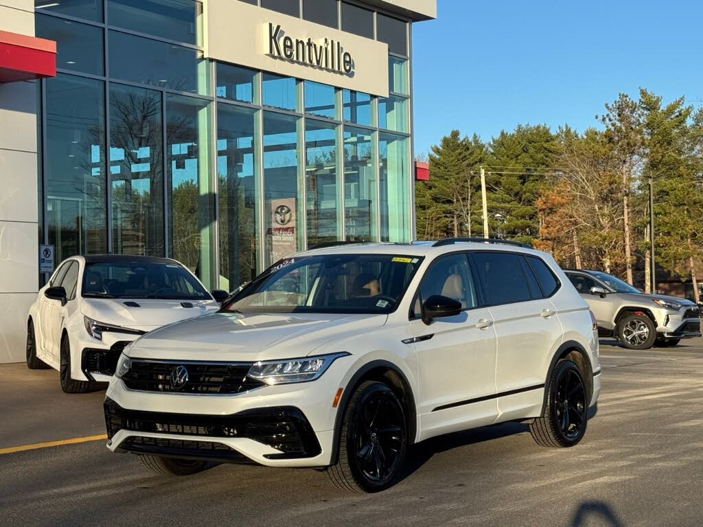 Volkswagen Tiguan Comfortline R-Line Black 4Motion 2024