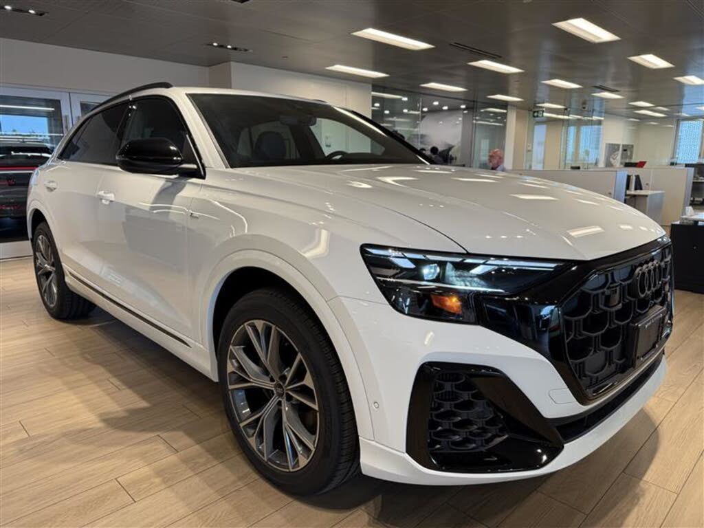 2025 Audi Q8 quattro Progressiv 55 TFSI