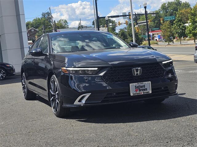 2025 Honda Accord Hybrid Touring FWD