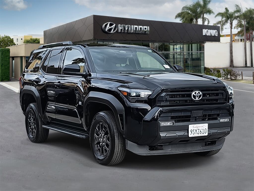 2025 Toyota 4Runner SR5 4WD
