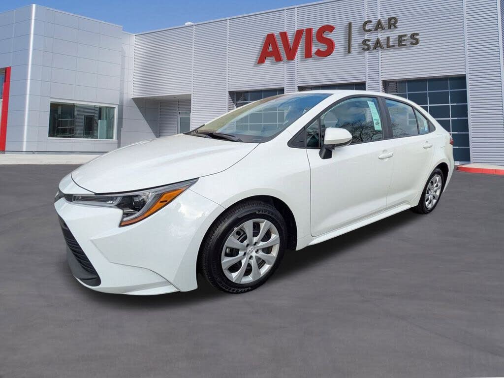 2025 Toyota Corolla LE FWD