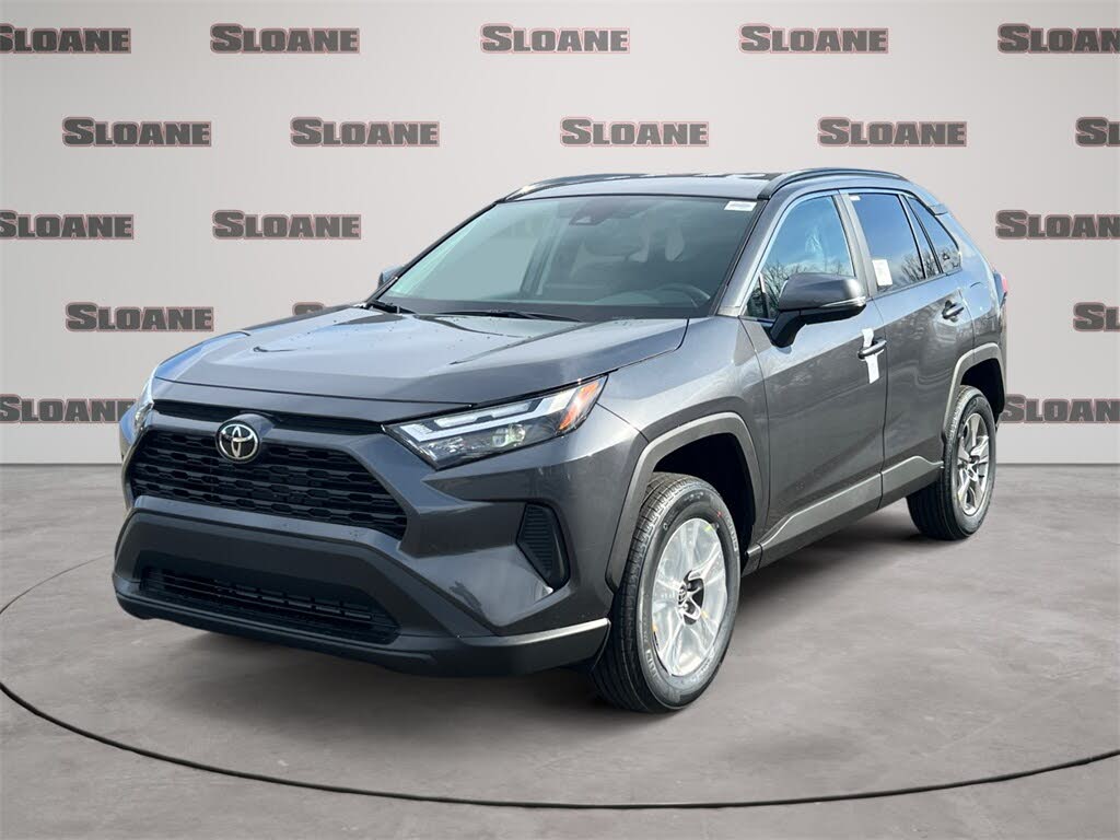 2025 Toyota RAV4 XLE AWD