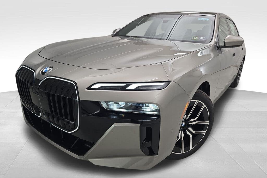 2026 BMW 7 Series 740i xDrive