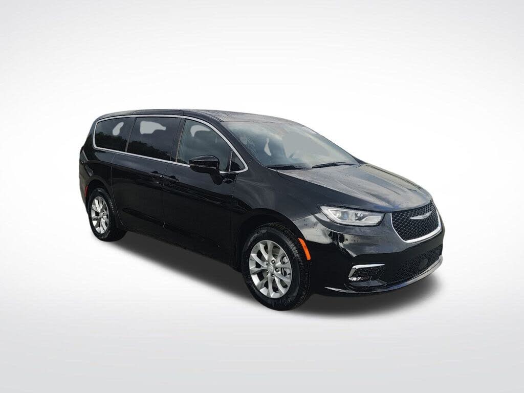 2026 Chrysler Pacifica Select AWD