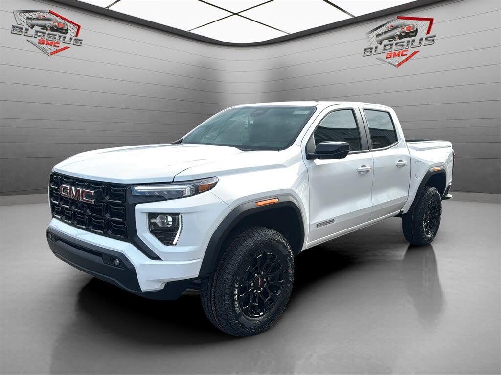 2026 GMC Canyon Elevation Crew Cab 4WD