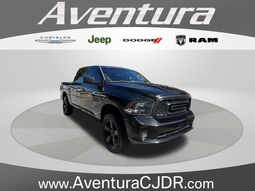 2017 RAM 1500 Express Crew Cab 4WD