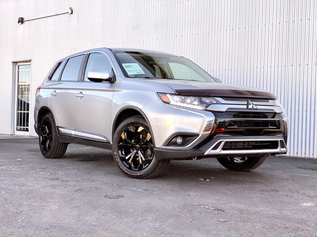 2020 Mitsubishi Outlander ES S-AWC