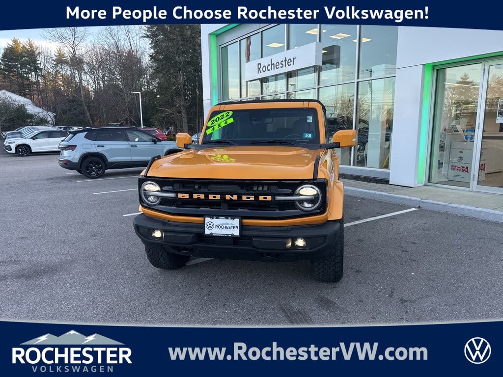 2022 Ford Bronco Outer Banks Advanced 4-Door 4WD