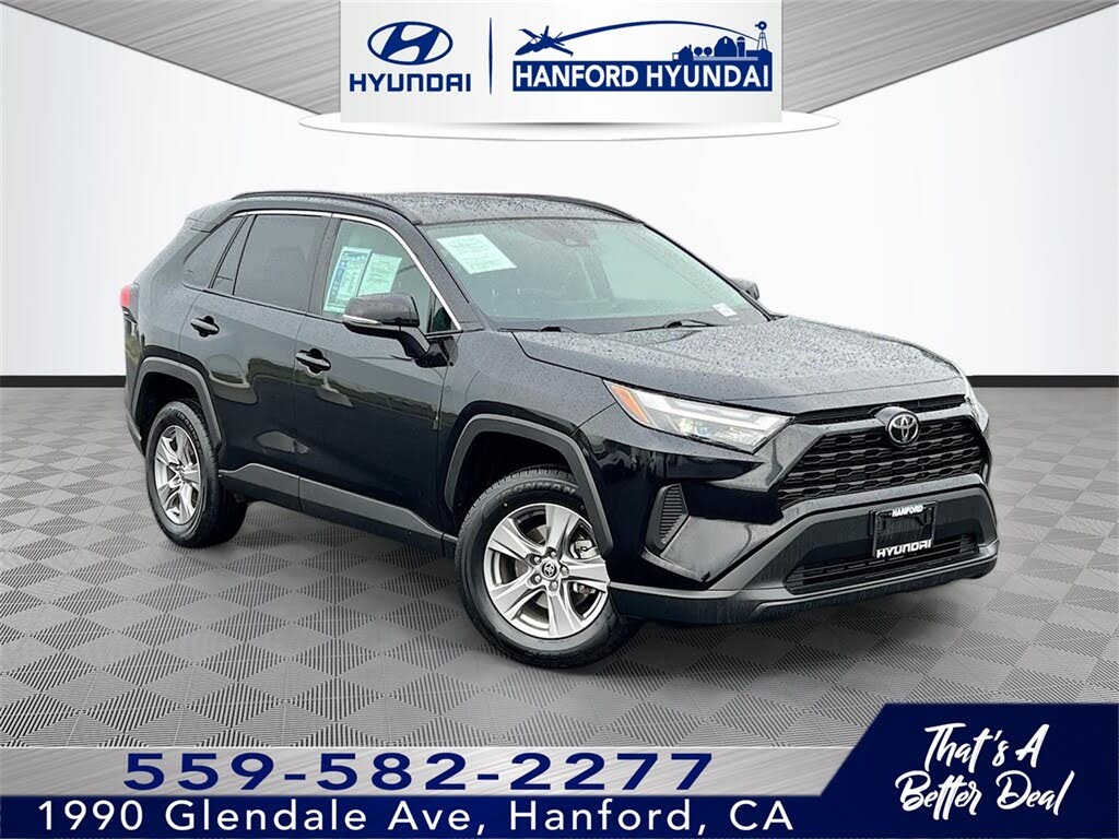 2024 Toyota RAV4 XLE FWD