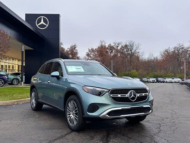 2026 Mercedes-Benz GLC 300 4MATIC