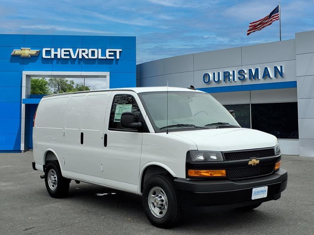 2025 Chevrolet Express Cargo 2500 RWD