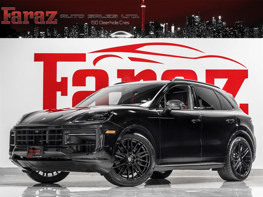 2025 Porsche Cayenne AWD