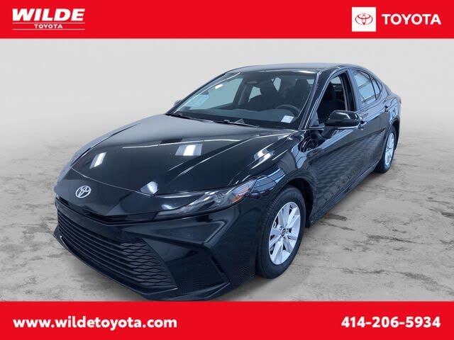 2025 Toyota Camry LE FWD