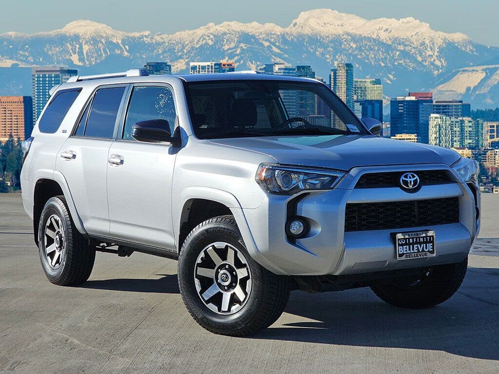 2018 Toyota 4Runner SR5 4WD