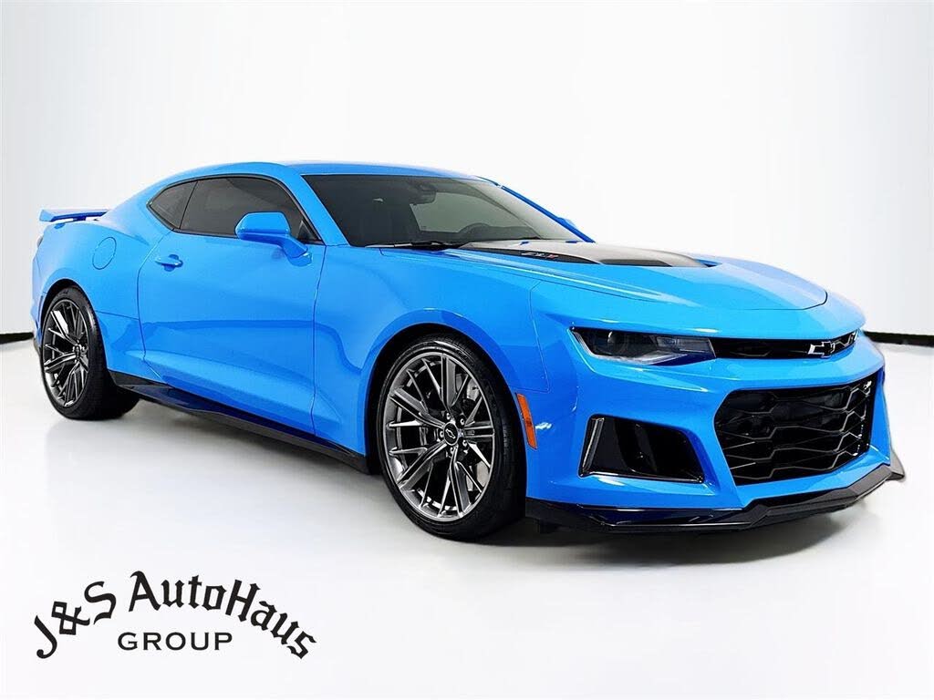 2022 Chevrolet Camaro ZL1 Coupe RWD