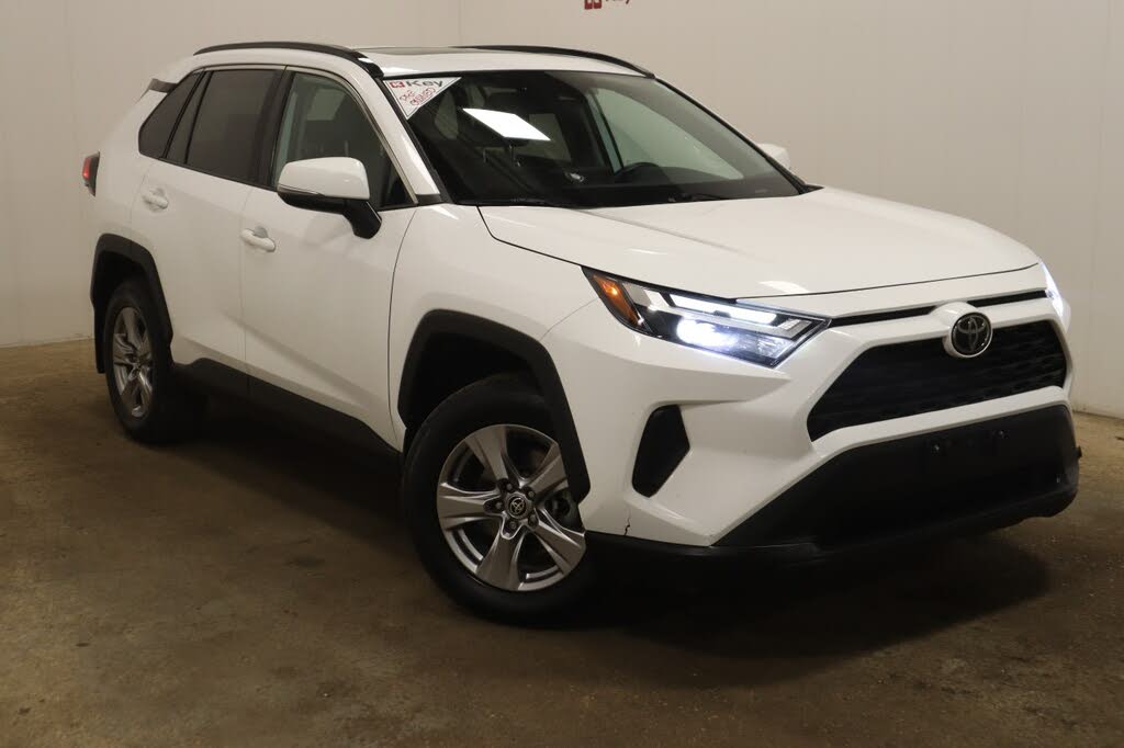 2022 Toyota RAV4 XLE AWD