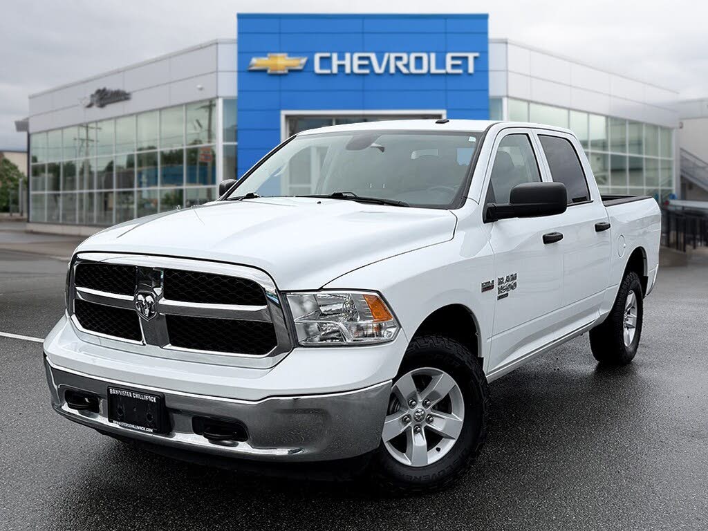 2023 RAM 1500 Classic SLT Crew Cab 4WD