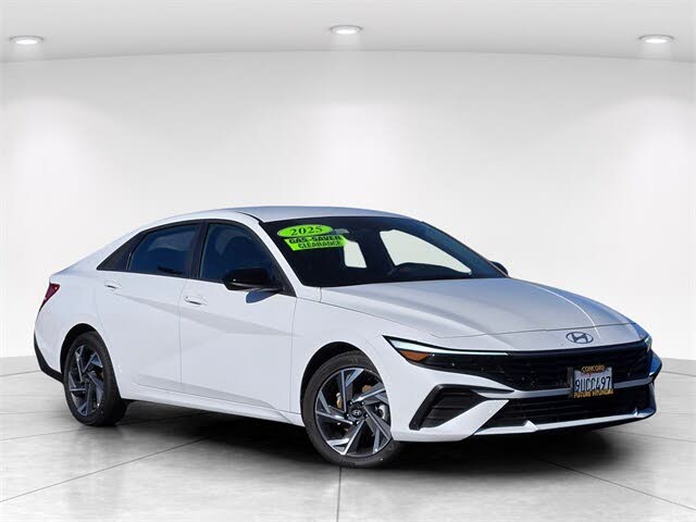 2025 Hyundai Elantra SEL Sport FWD