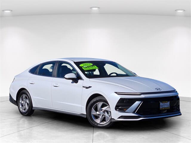2025 Hyundai Sonata SE FWD