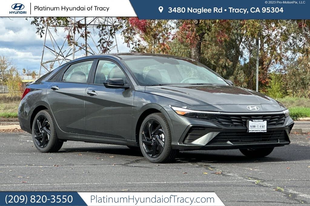 2026 Hyundai Elantra SEL Sport FWD