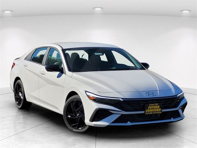 2026 Hyundai Elantra Hybrid SEL Sport FWD