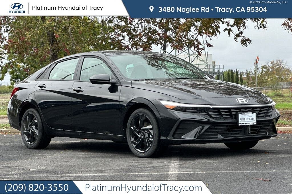 2026 Hyundai Elantra Hybrid SEL Sport FWD