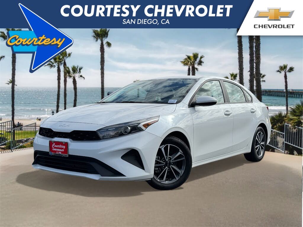2023 Kia Forte LXS FWD