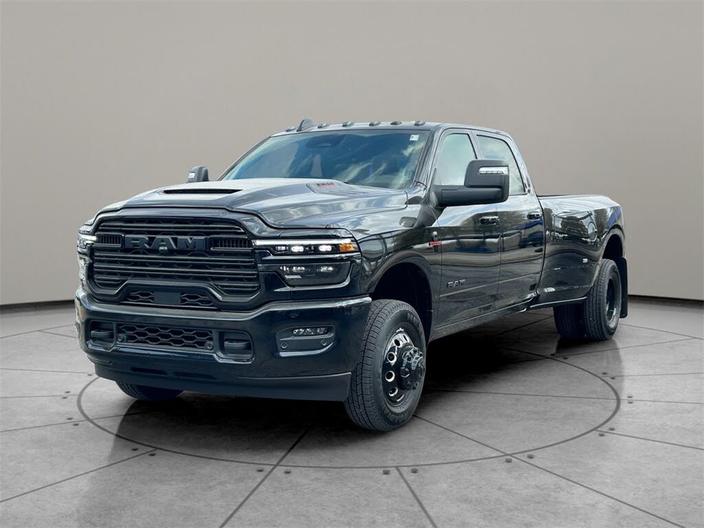 2026 RAM 3500 Laramie Crew Cab LB DRW 4WD