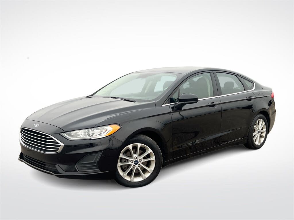 2020 Ford Fusion SE FWD