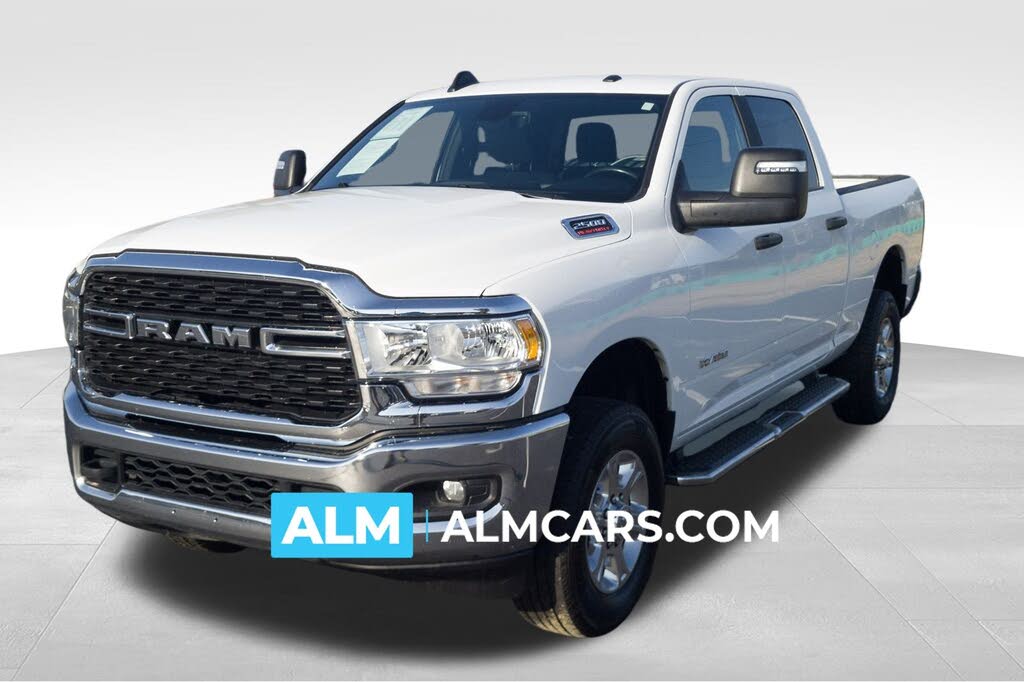 2024 RAM 2500 Big Horn Crew Cab 4WD