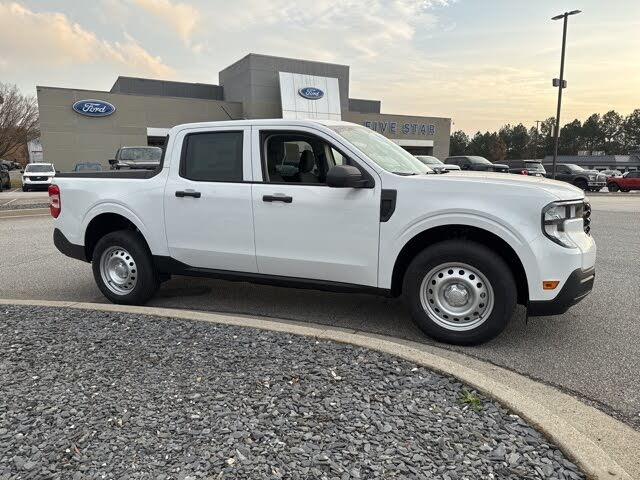 2025 Ford Maverick XL SuperCrew FWD