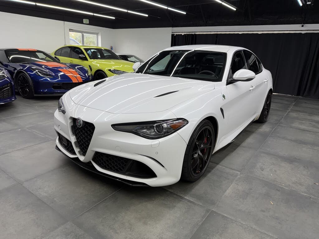 2017 Alfa Romeo Giulia Quadrifoglio RWD