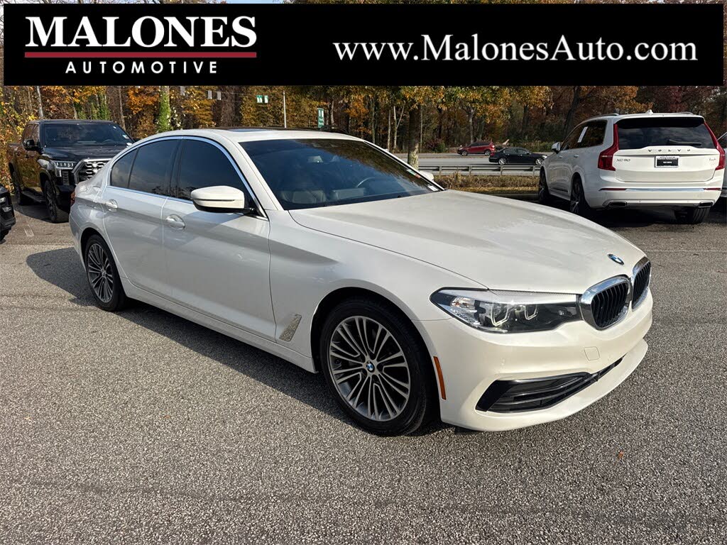 2019 BMW 5 Series 540i Sedan RWD