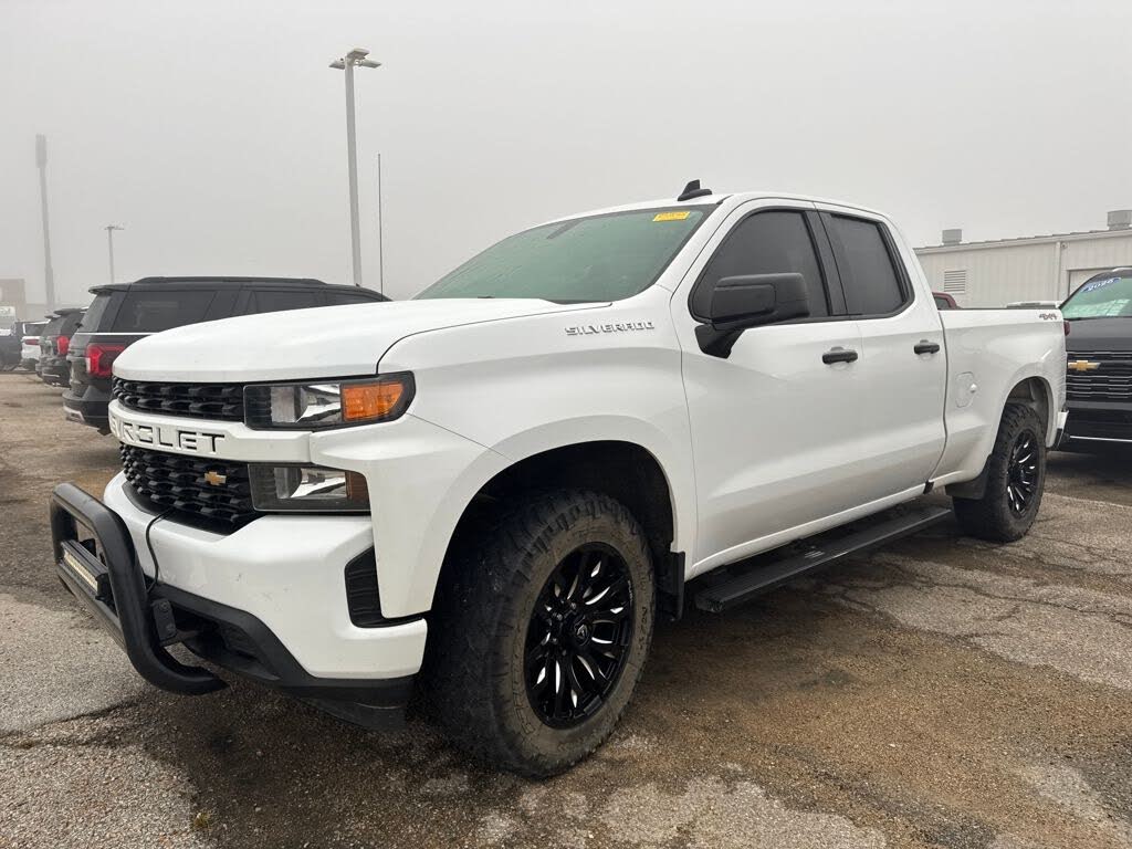 2019 Chevrolet Silverado 1500 Custom Double Cab 4WD