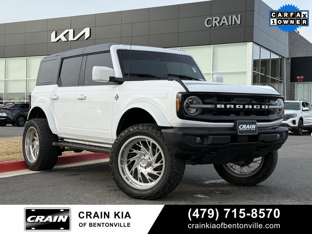 2024 Ford Bronco Outer Banks 4-Door 4WD