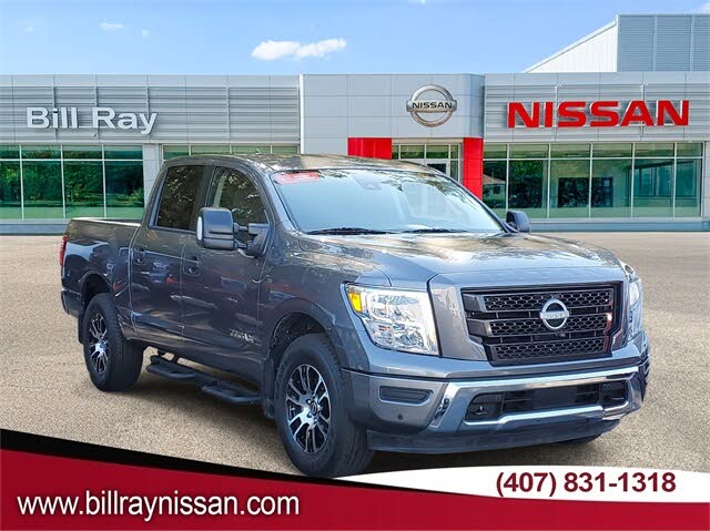 2024 Nissan Titan SV Crew Cab 4WD