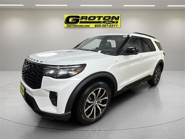 2026 Ford Explorer ST-Line AWD