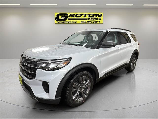2026 Ford Explorer Active AWD