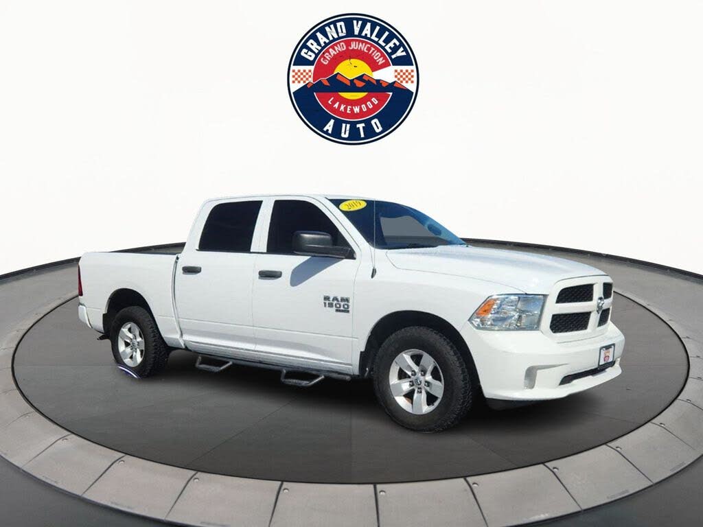 2019 RAM 1500 Classic Express Crew Cab RWD