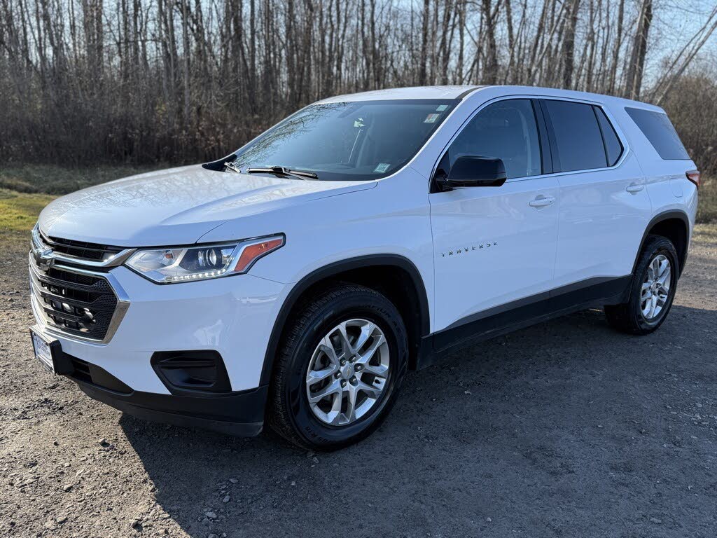2020 Chevrolet Traverse LS FWD