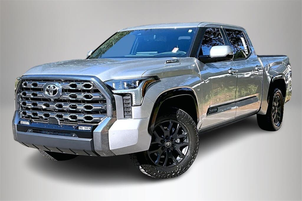 2025 Toyota Tundra Hybrid Platinum HV CrewMax Cab 4WD